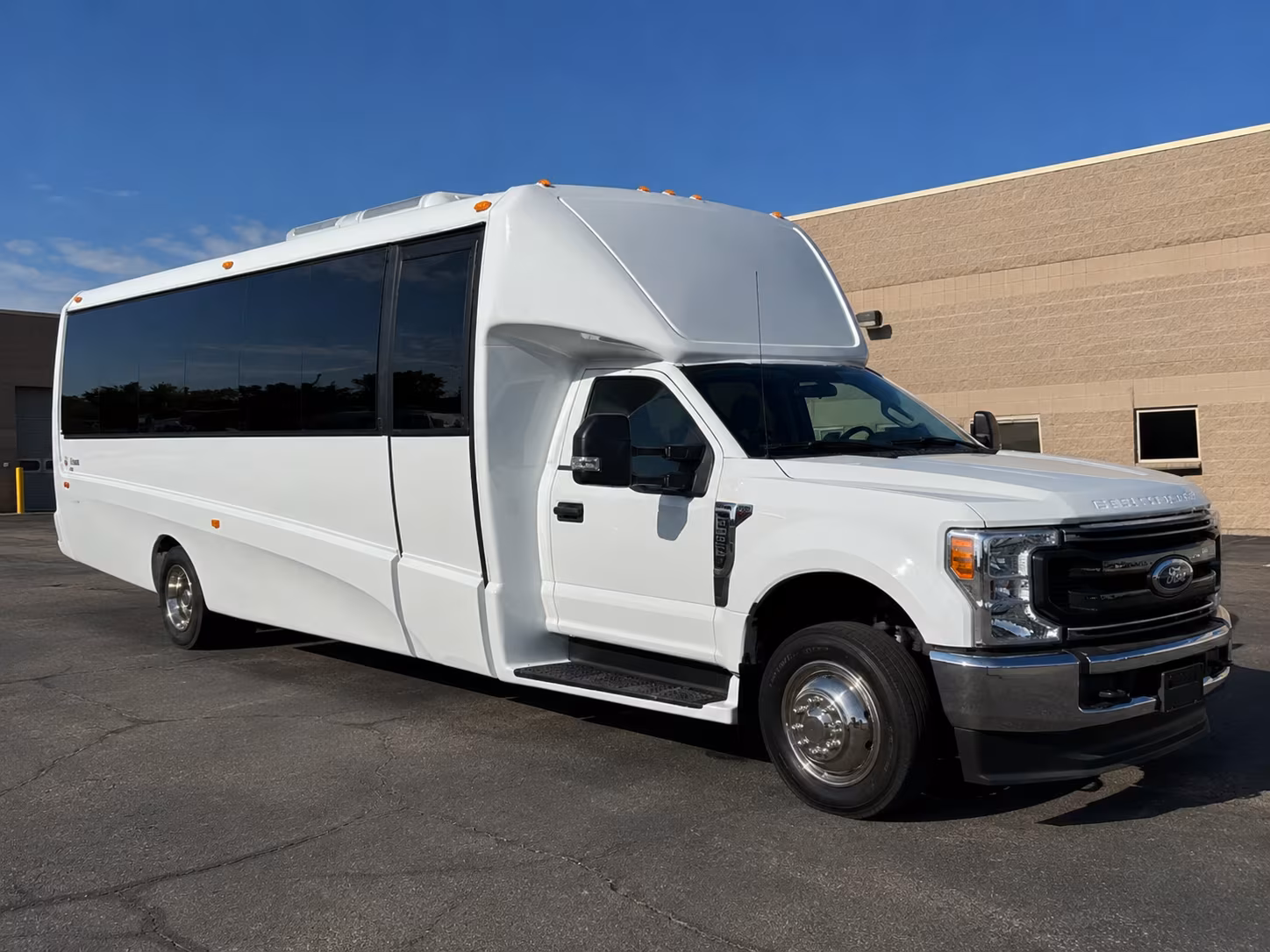 aurora group airport transfers in aurora