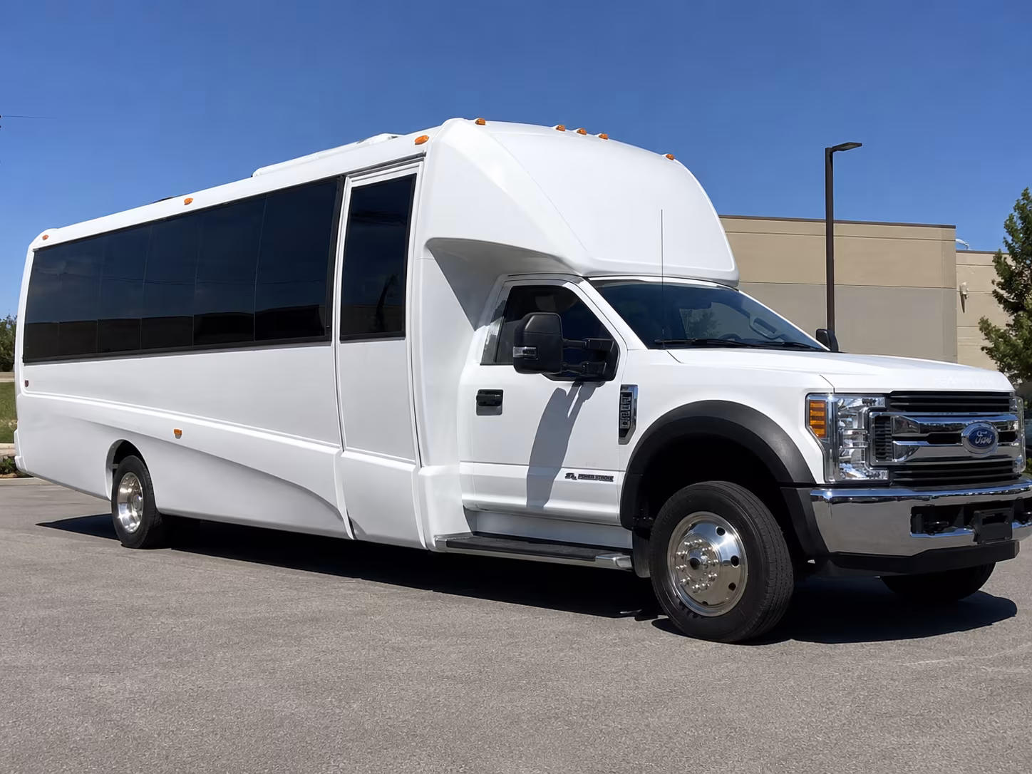 aurora secure an aurora bus rental for your government travel