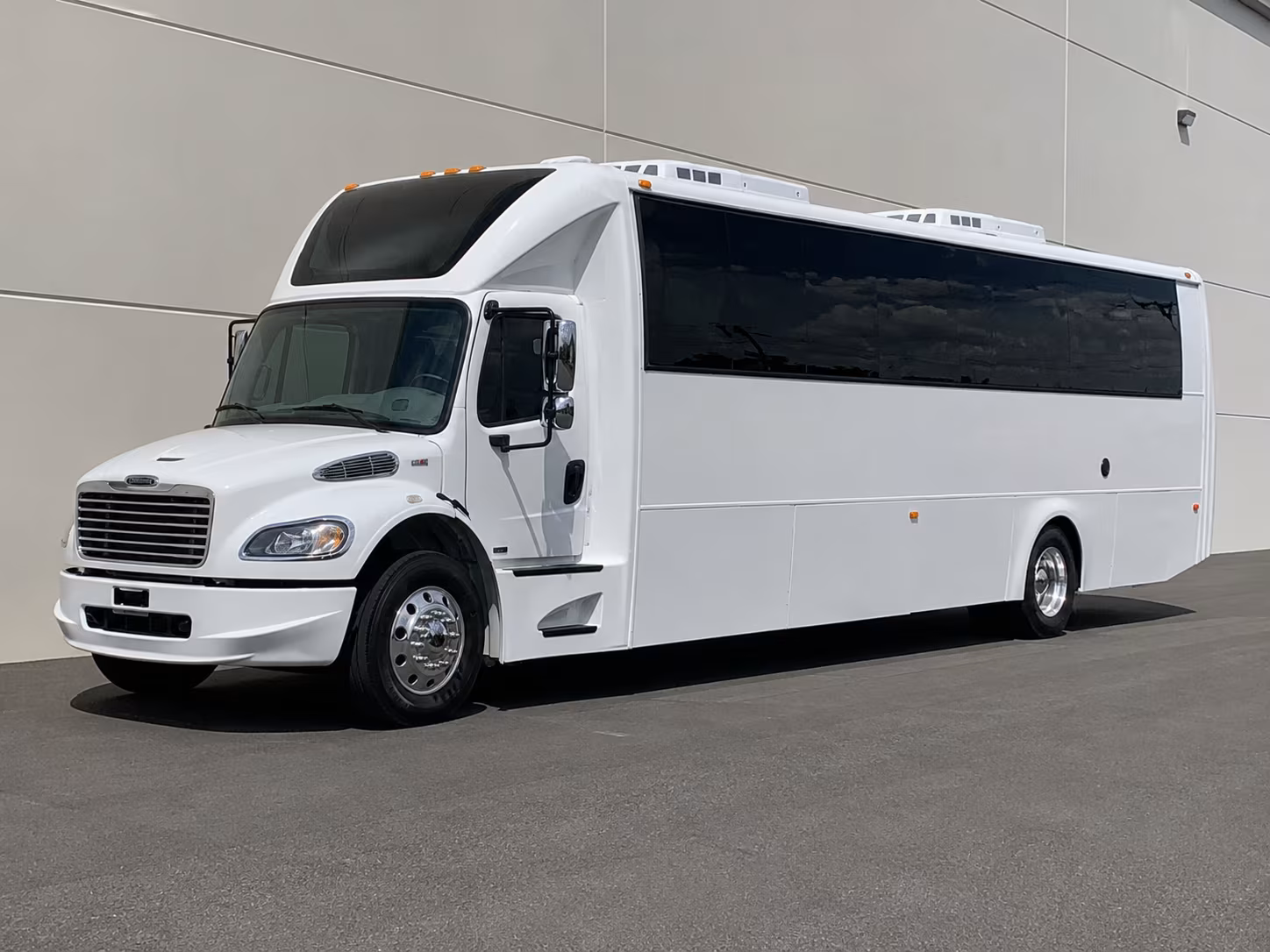 bring the bachelorette party together on a westminster party bus